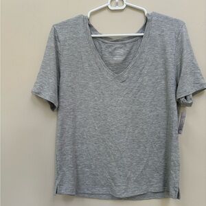 NWT Auden Women’s Small Grey V-Neck Soft Sleep shirt